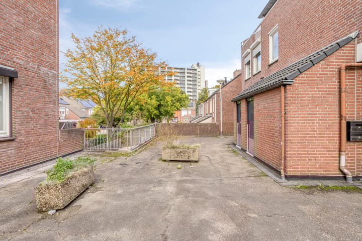 Foto 24 van Valeriushof 19-B