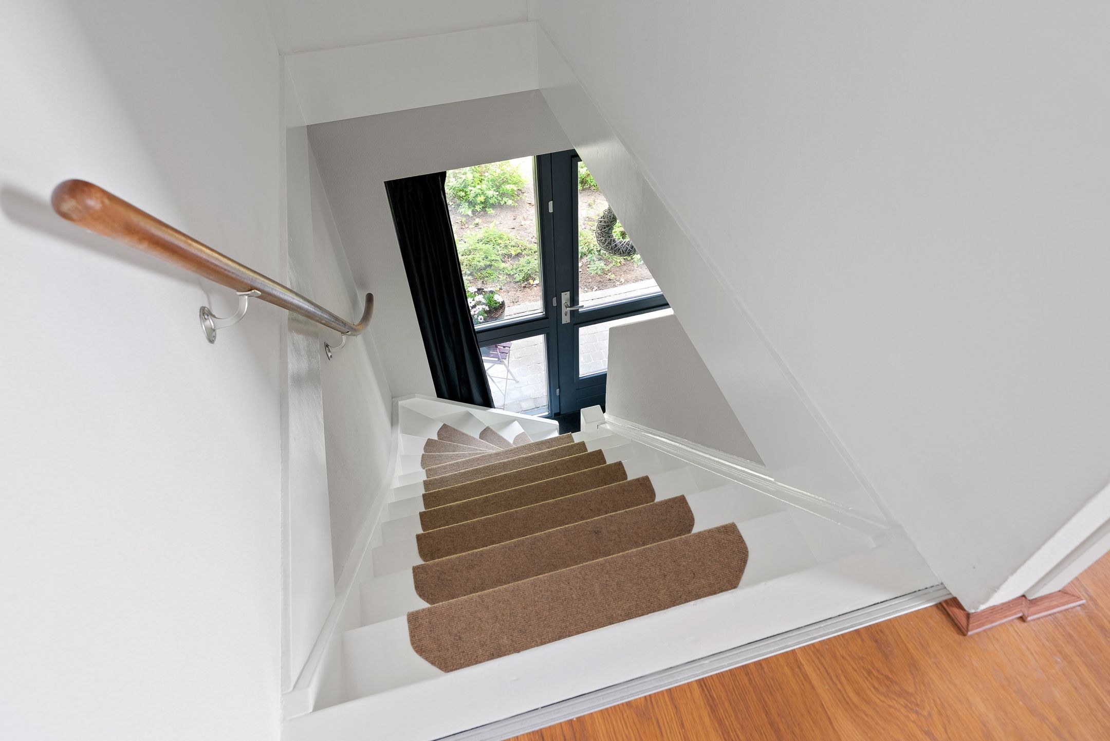 Photo 36 of Skoalstrjitte 19