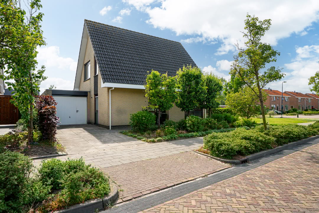 Photo 43 of Skoalstrjitte 19