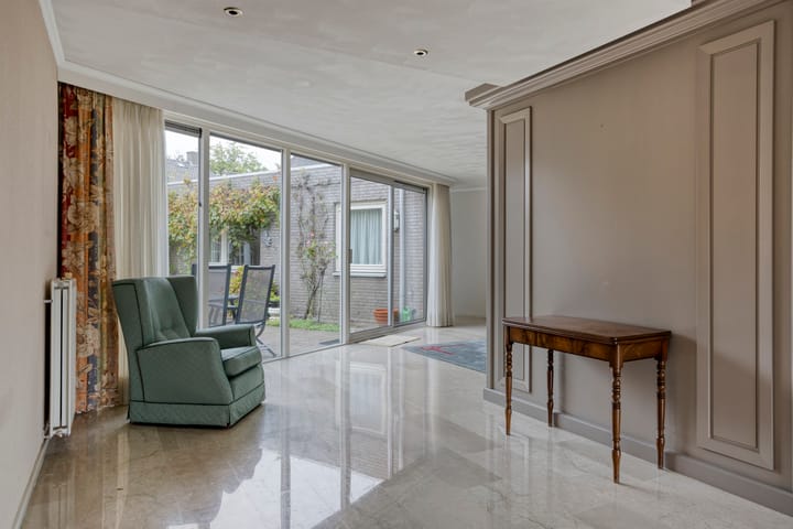 Photo 7 of Dr. van der Steenlaan 10