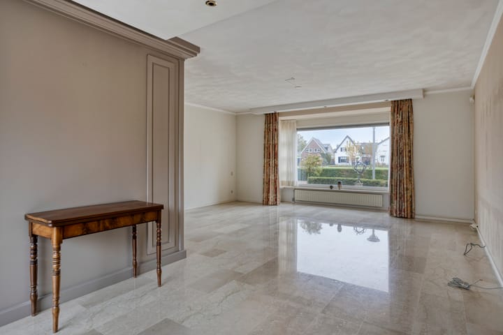 Photo 8 of Dr. van der Steenlaan 10