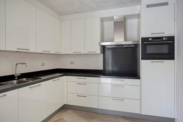 Photo 12 of Dr. van der Steenlaan 10