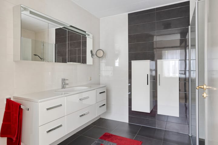 Photo 16 of Dr. van der Steenlaan 10