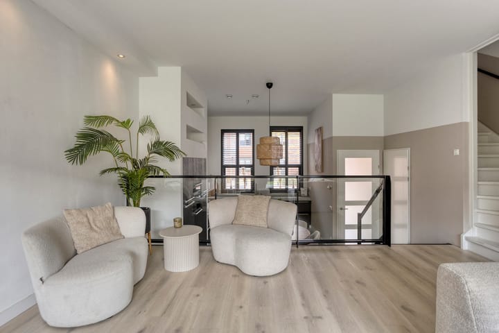 Foto 11 van Voorbuurt 45