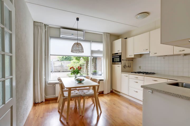 Foto 8 van Helmhout 4