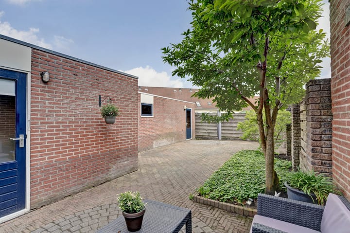 Foto 30 van Helmhout 4