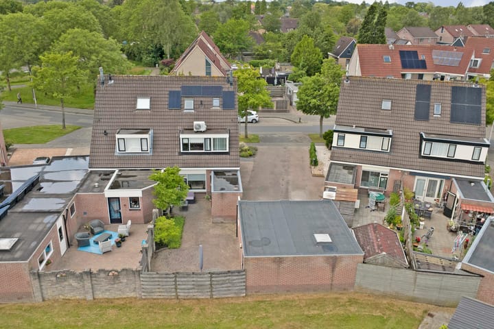 Foto 35 van Helmhout 4