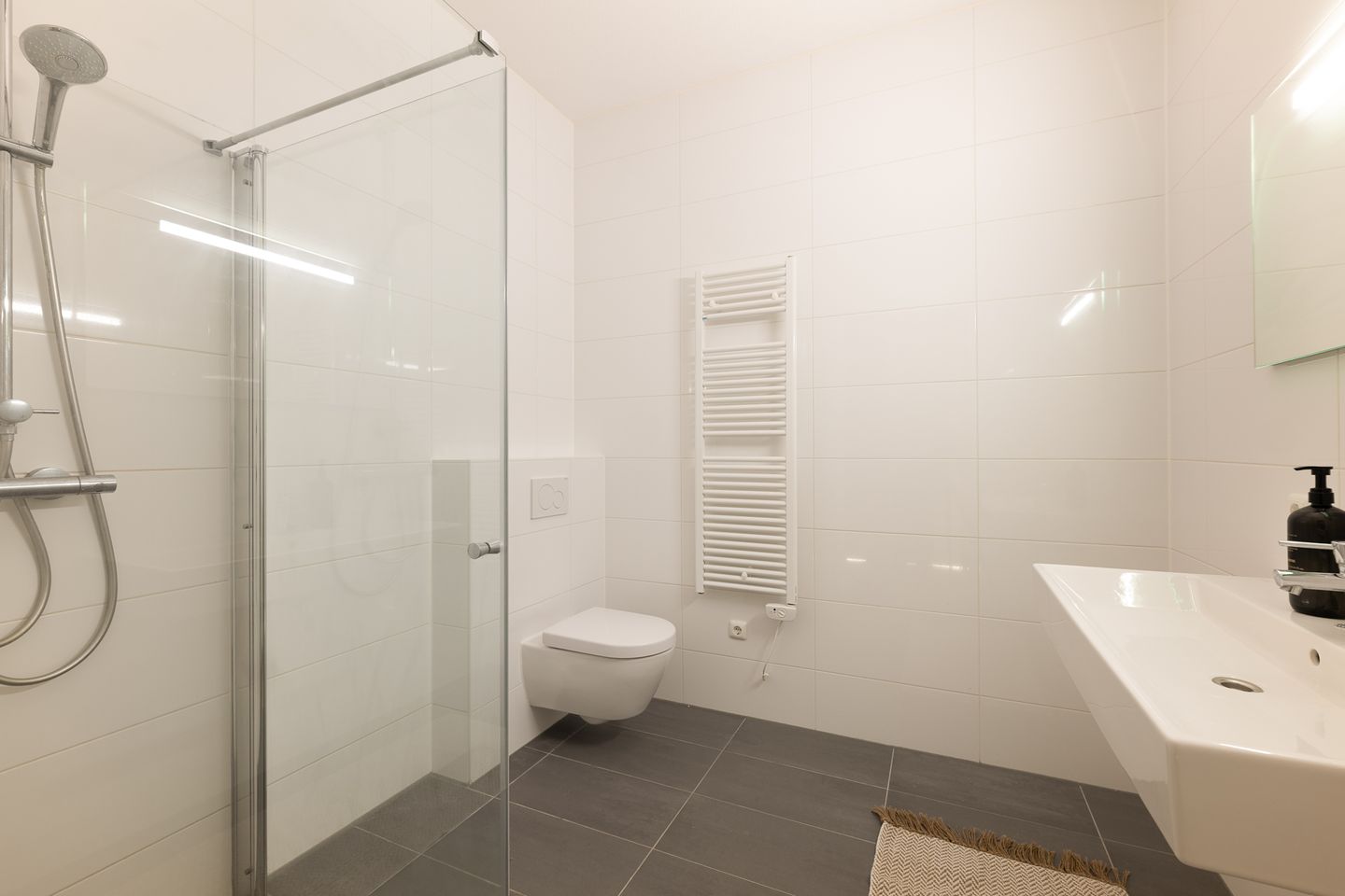 Foto 29 van Gustav Mahlerlaan 537-C