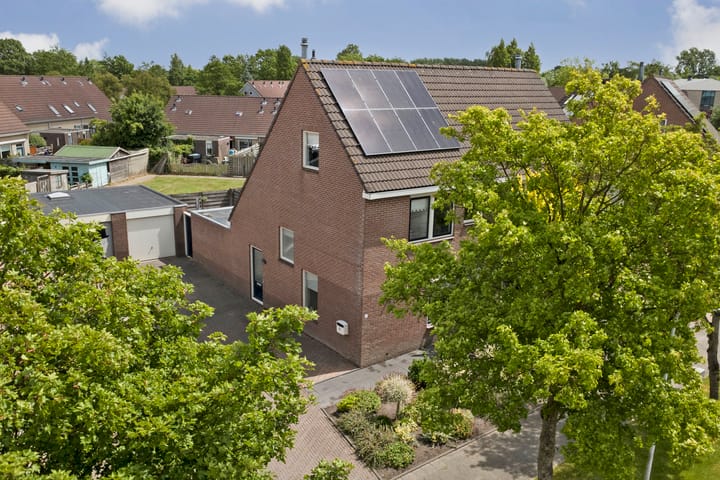 Foto 32 van Helmhout 4