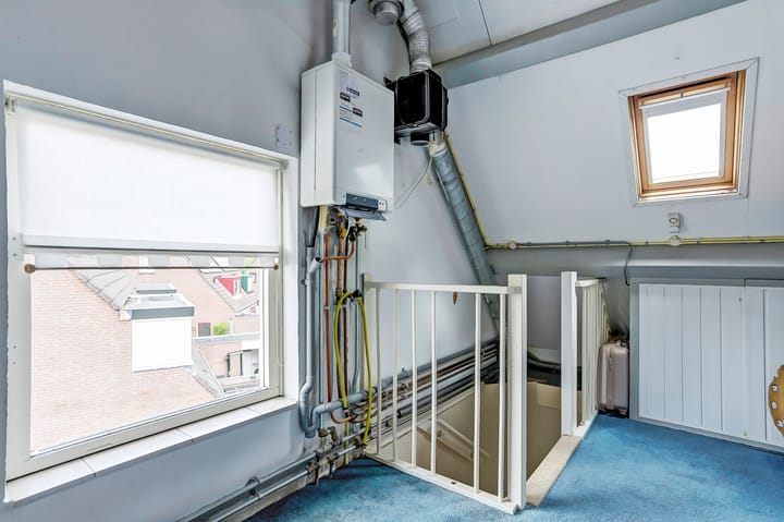 Foto 26 van Helmhout 4