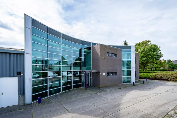 Oranjestraat 47, Oost West en Middelbeers