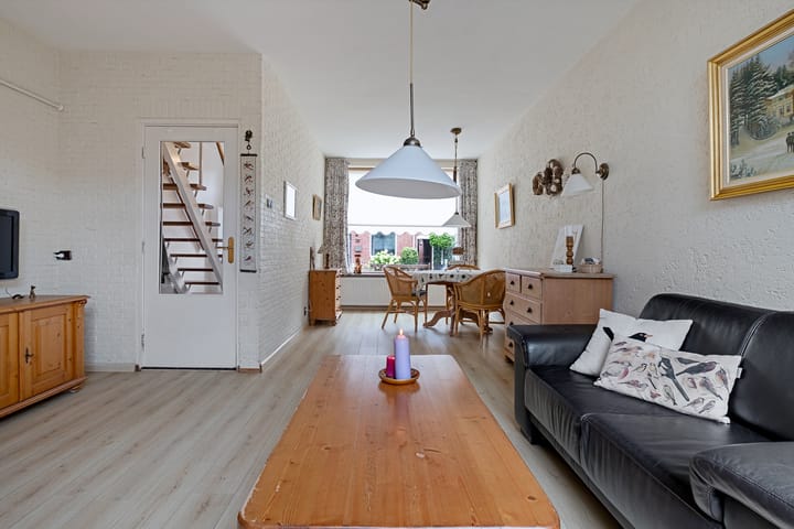 Foto 2 van Velveweg 27