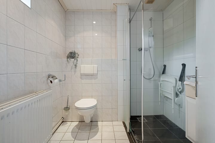 Foto 24 van Velveweg 27