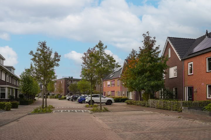 Photo 39 of Ossenwaard 78