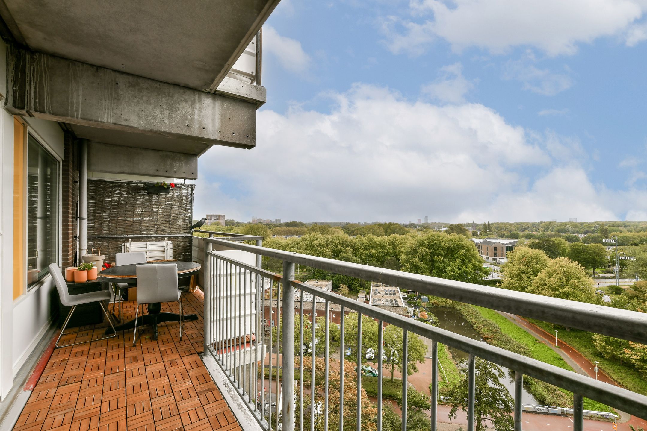 Photo 9 of Loenermark 142