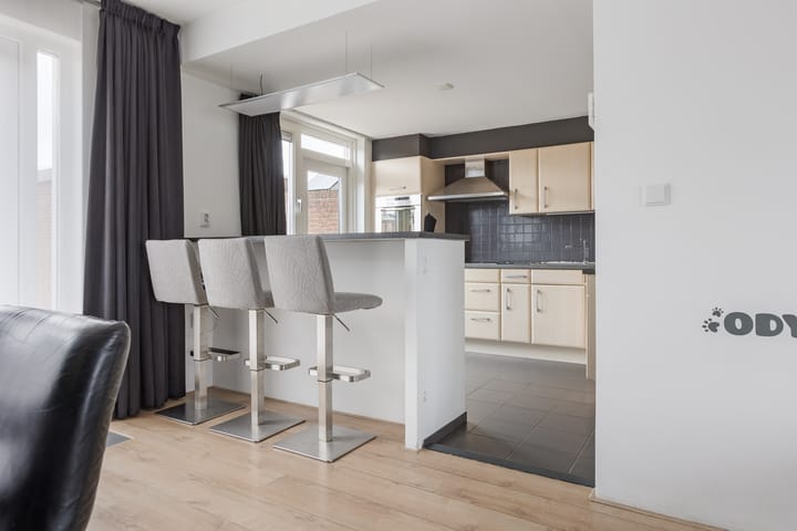 Photo 6 of Eikstraat 32