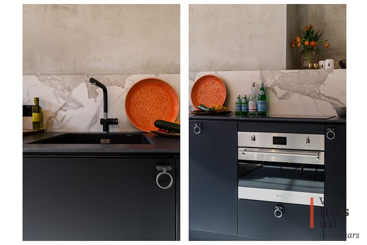 Foto 12 van Warmoesstraat 44-B