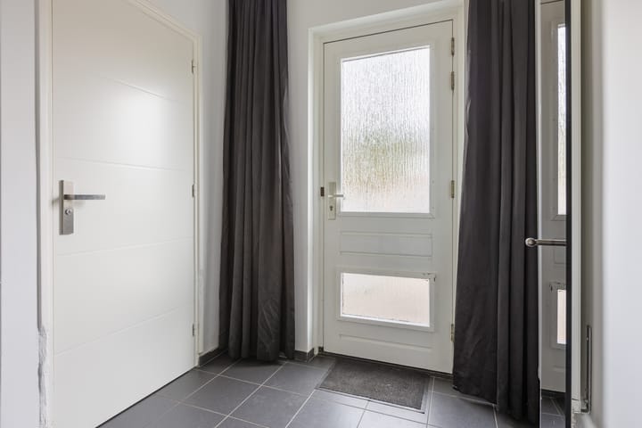 Photo 32 of Eikstraat 32