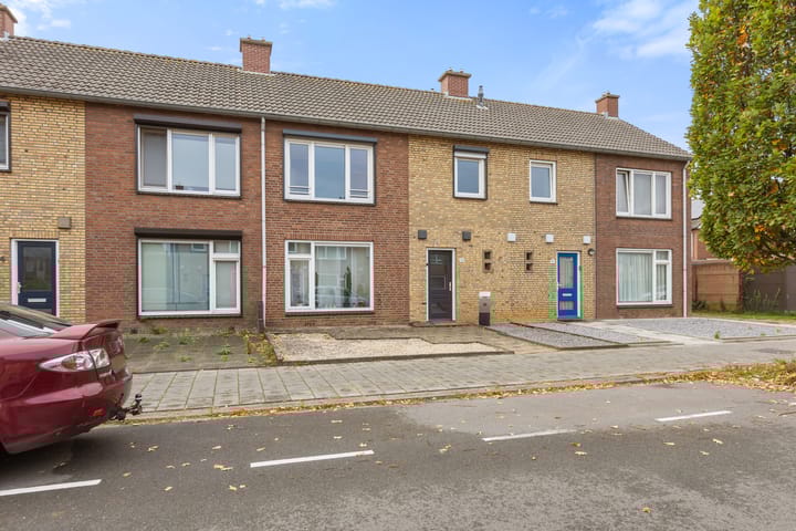 Photo 34 of Eikstraat 32