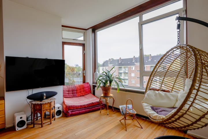 Foto 12 van Honselersdijkstraat 14-4