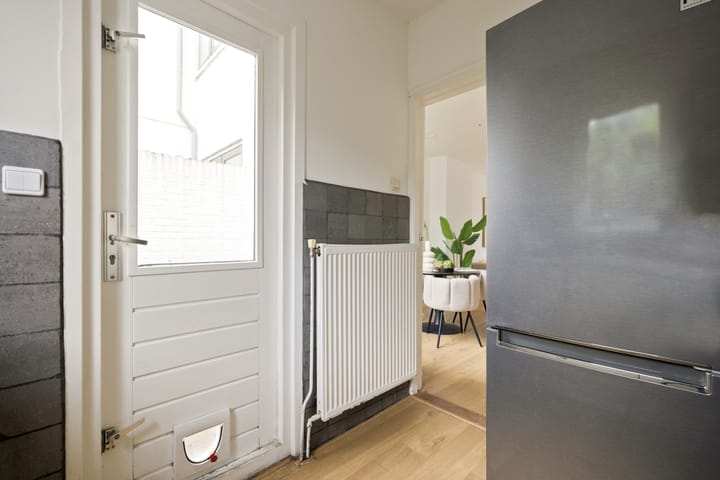 Photo 13 of Geuzenweg 199