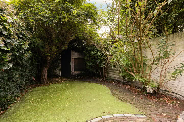 Photo 26 of Geuzenweg 199