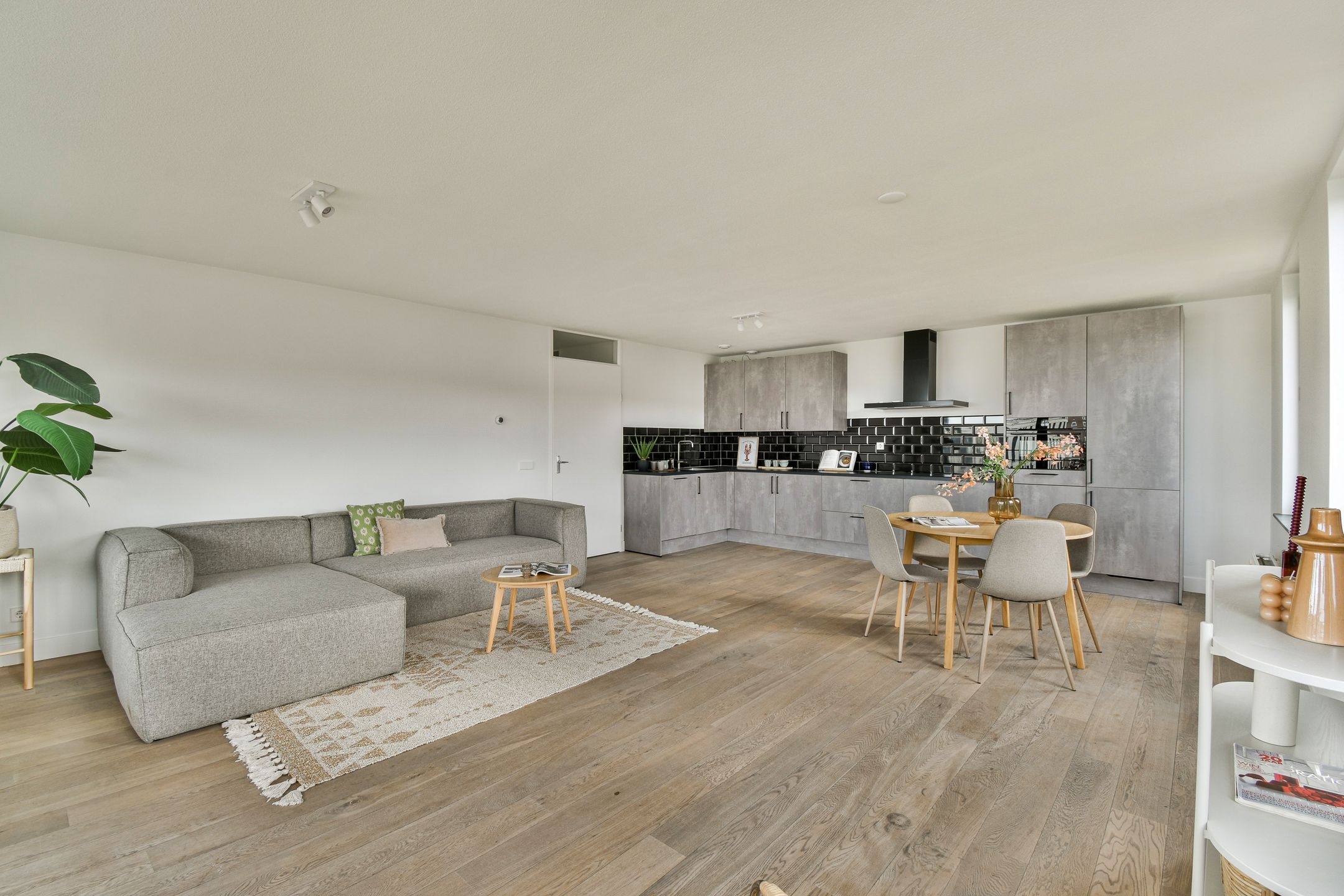 Foto 6 van Burgemeester Röellstraat 622