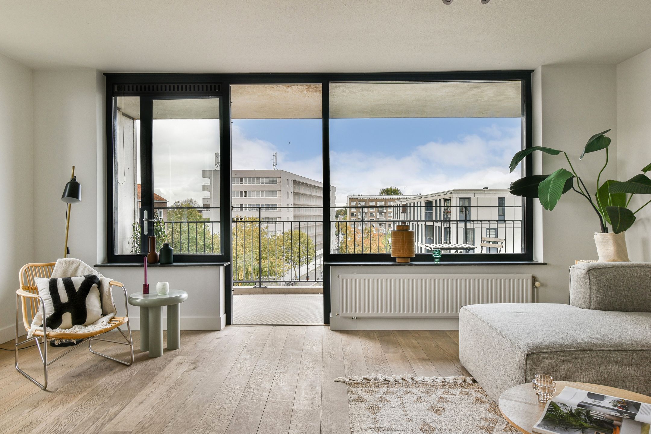 Foto 12 van Burgemeester Röellstraat 622