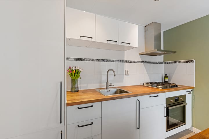 Foto 12 van Ubbo Emmiusstraat 18