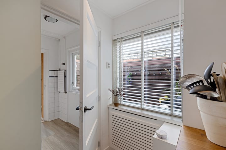 Foto 14 van Ubbo Emmiusstraat 18