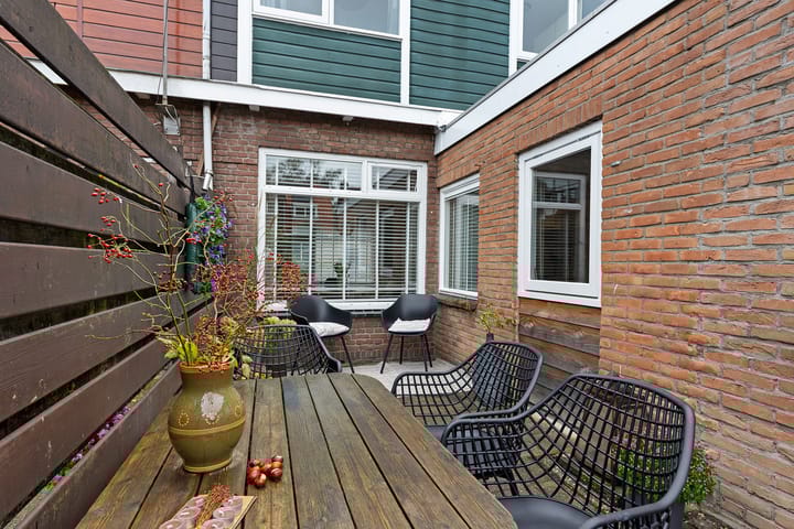 Foto 37 van Ubbo Emmiusstraat 18