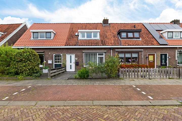 Foto 38 van Ubbo Emmiusstraat 18