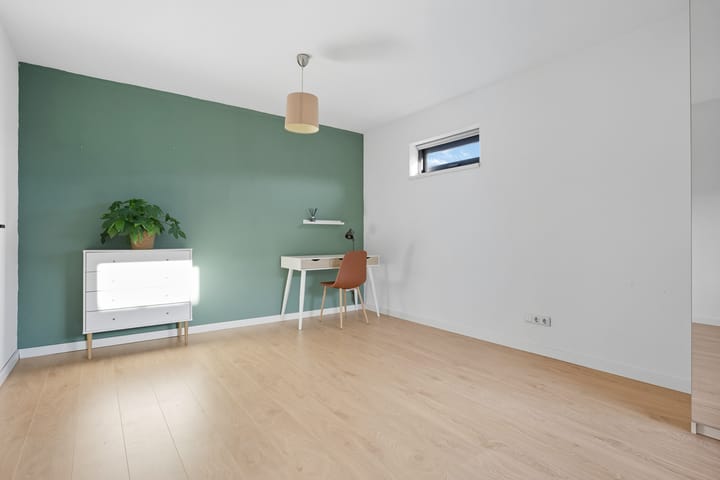 Photo 25 of Bloemendaalstraat 22