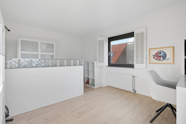 Photo 28 of Bloemendaalstraat 22