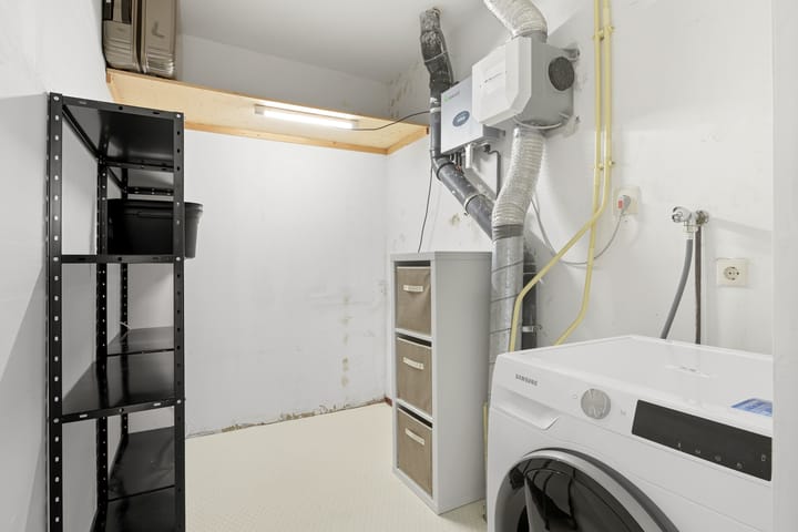 Photo 29 of Bloemendaalstraat 22