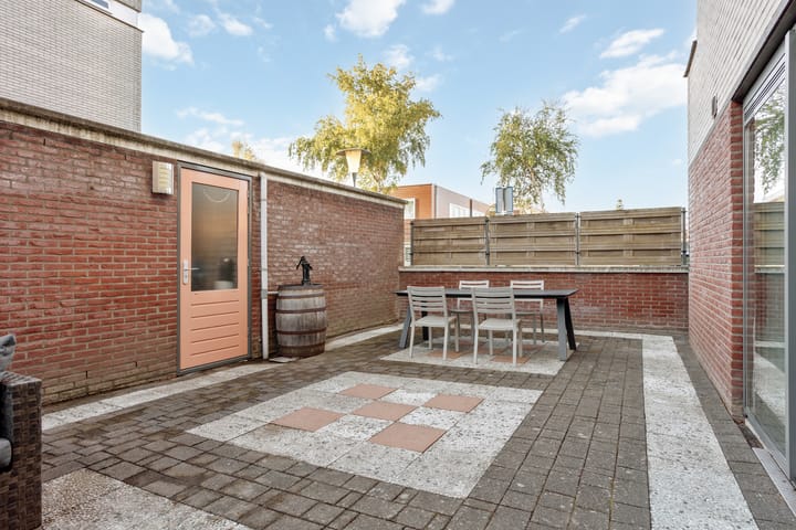 Photo 32 of Bloemendaalstraat 22