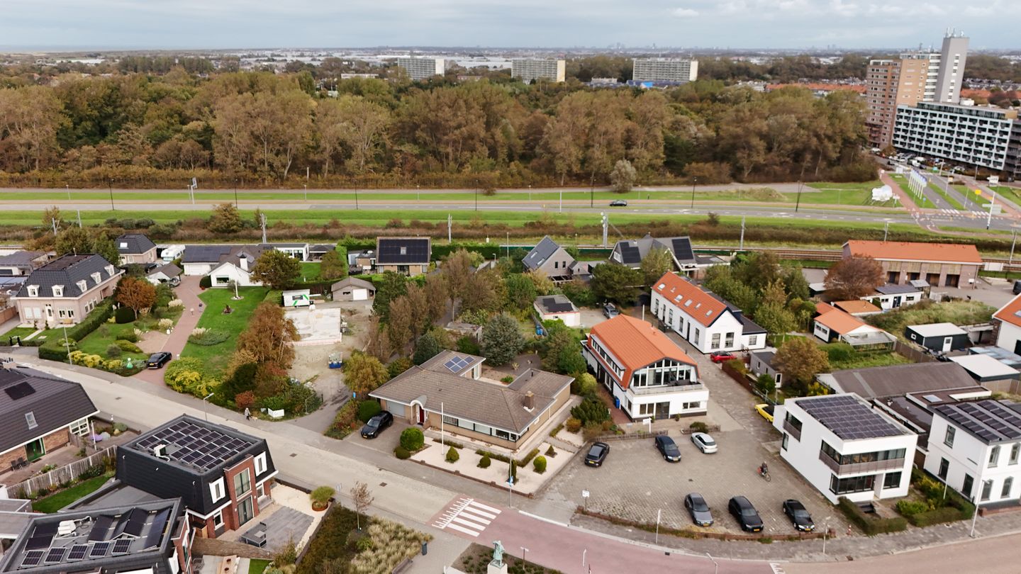 Foto 64 van Stationsweg 69