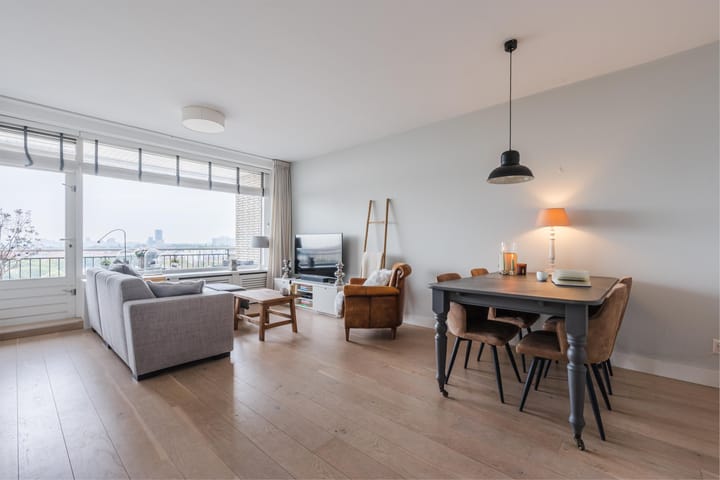 Foto 3 van Monseigneur van Steelaan 201