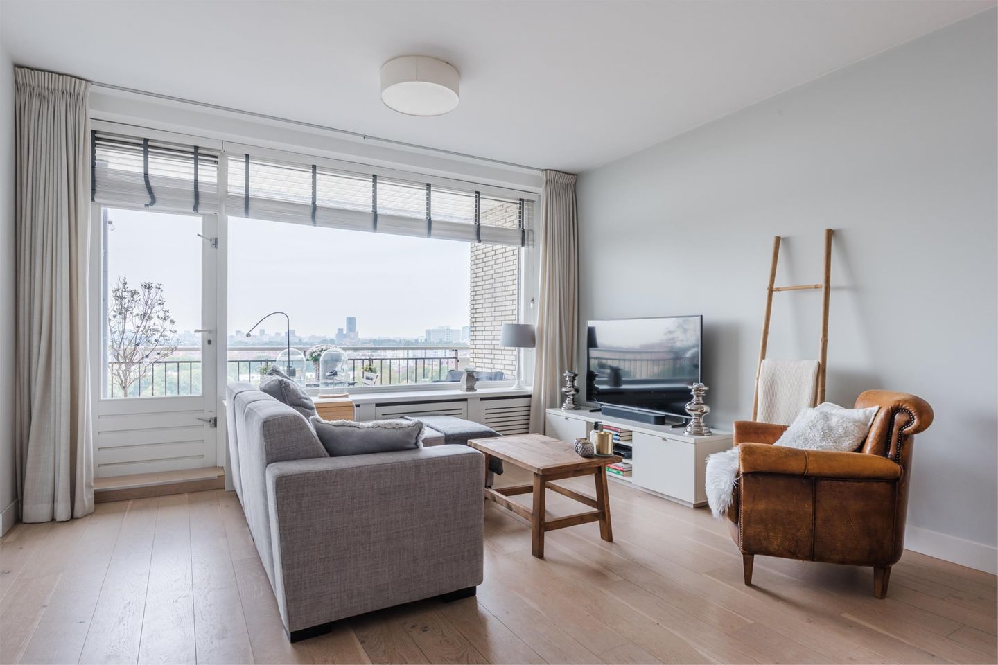 Foto 10 van Monseigneur van Steelaan 201