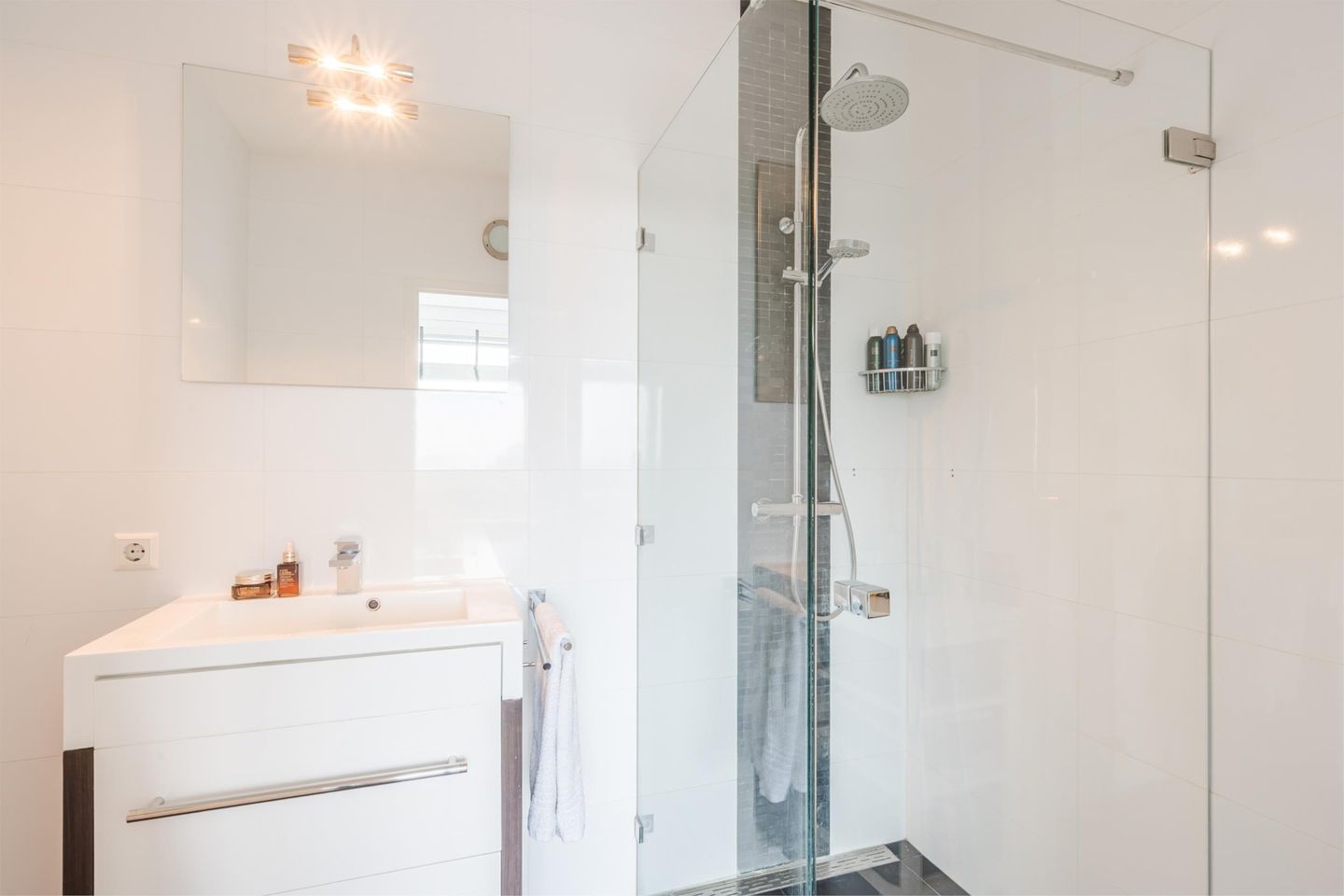 Foto 25 van Monseigneur van Steelaan 201