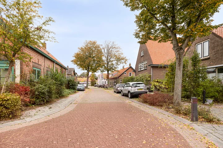 Foto 30 van Burgemeester van Cittersstraat 2