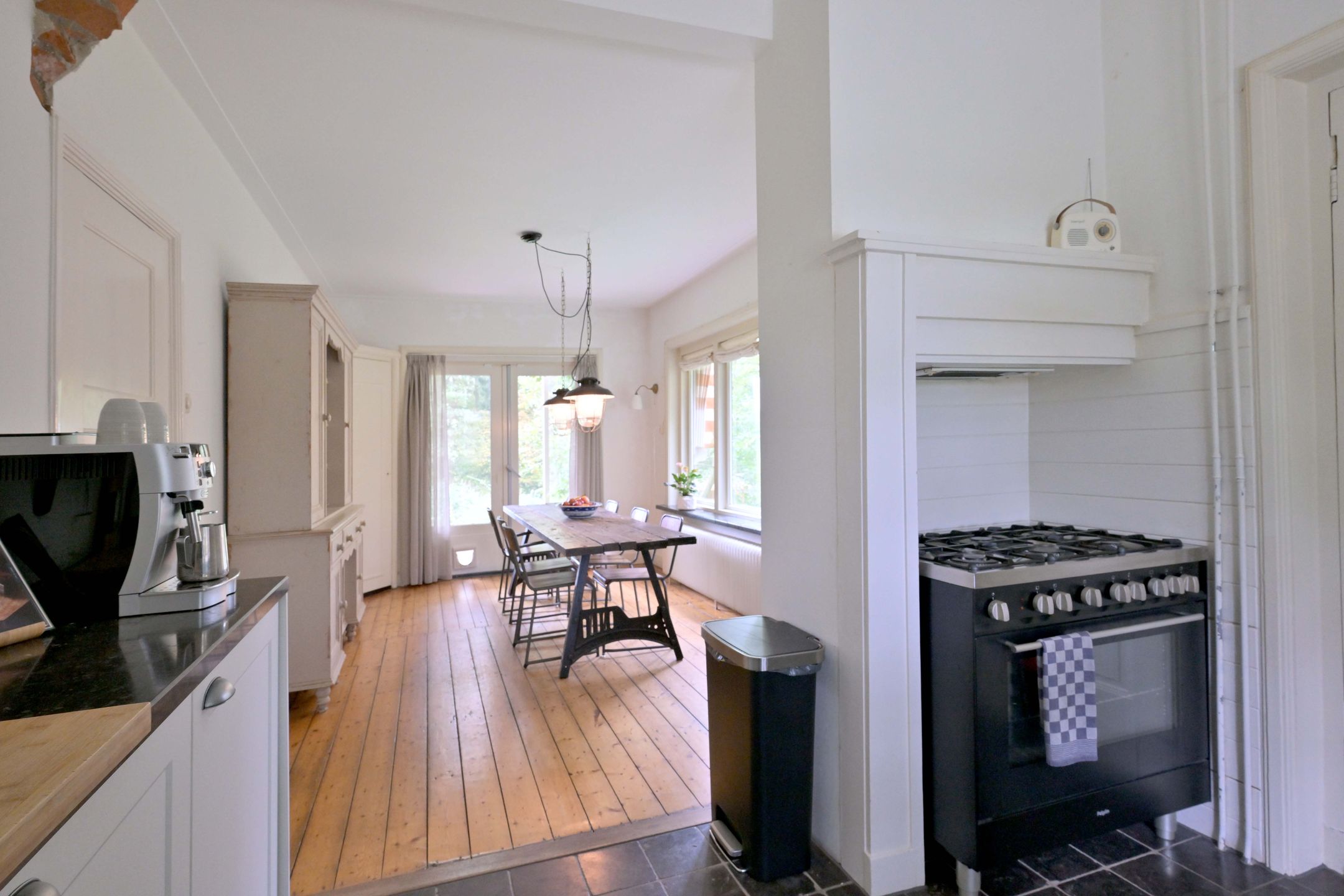 Foto 30 van Weerdsweg 1