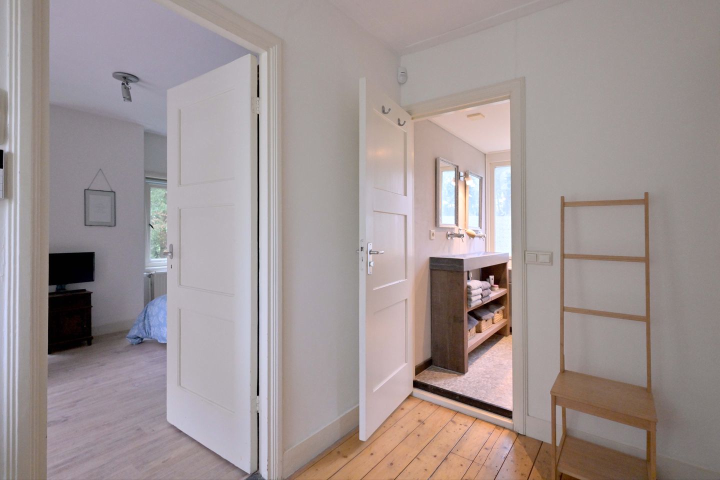 Foto 40 van Weerdsweg 1