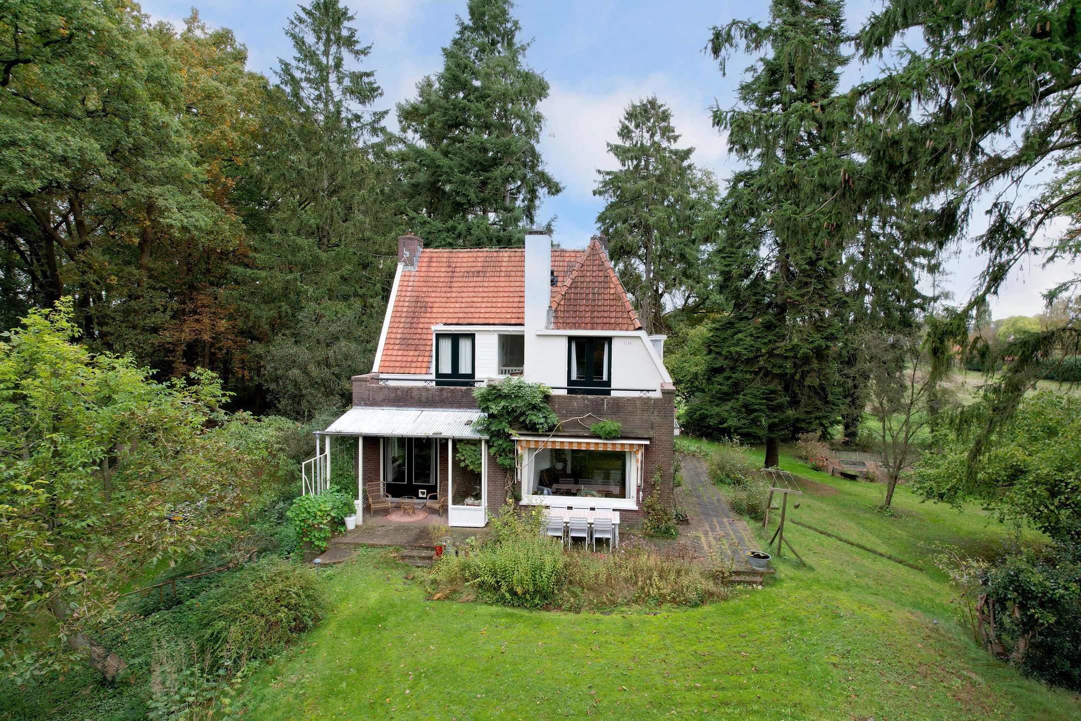 Foto 90 van Weerdsweg 1