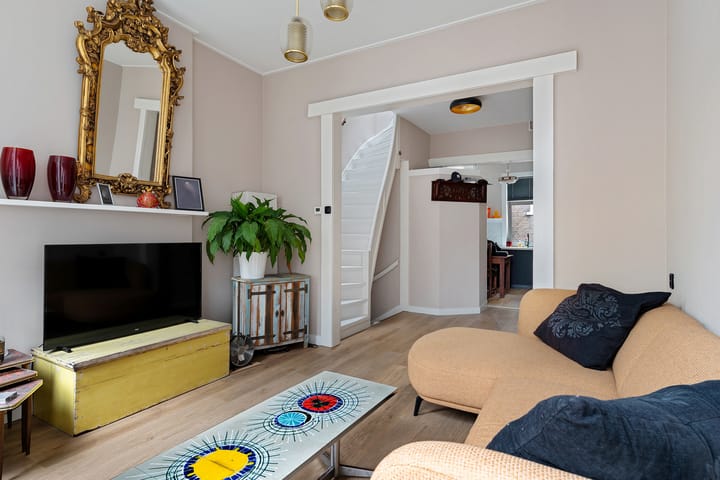 Photo 5 of Spoorwegstraat 23