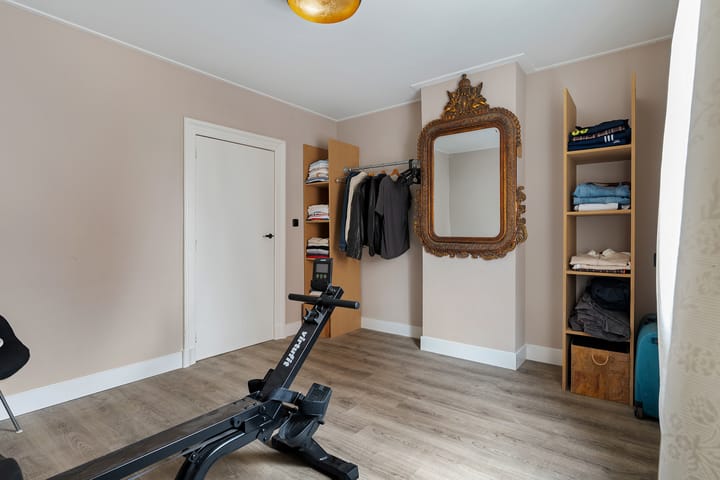 Photo 15 of Spoorwegstraat 23