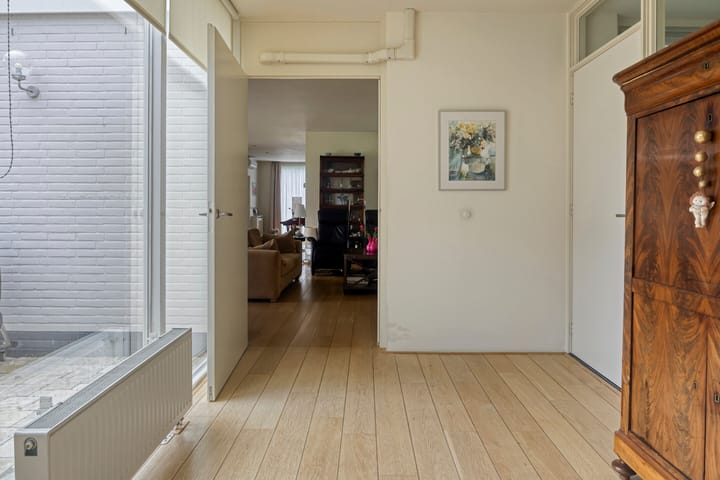 Foto 25 van Reestplantsoen 23