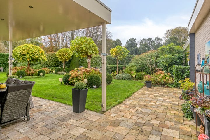 Foto 33 van Reestplantsoen 23