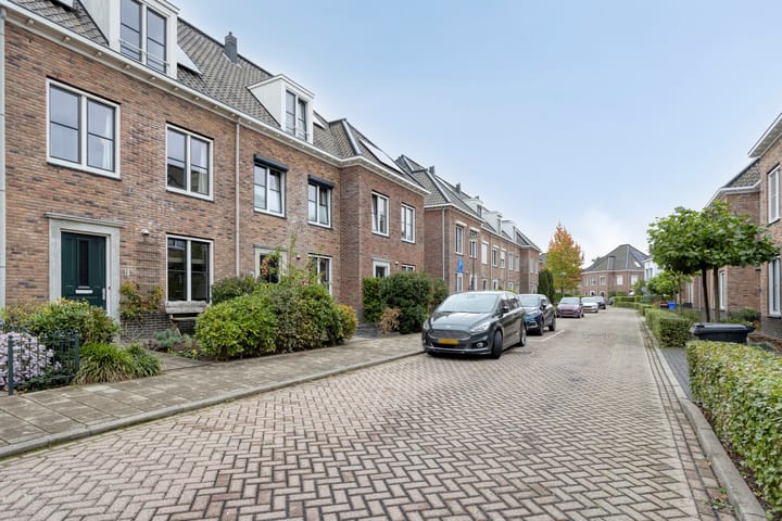 Foto 33 van Gelderse Roos 44