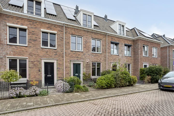 Foto 34 van Gelderse Roos 44